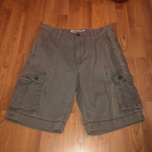 Arizona Jean Co. Cargo Shorts (Size 29)